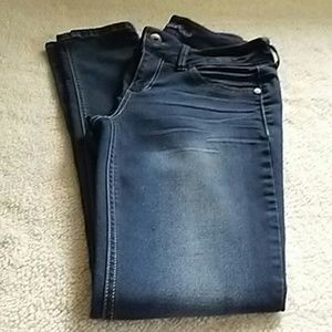 Maurices skinny jeans. M-R